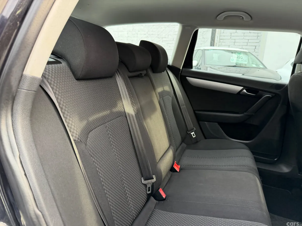 Volkswagen Passat Estate, Diesel, 2013, Black
