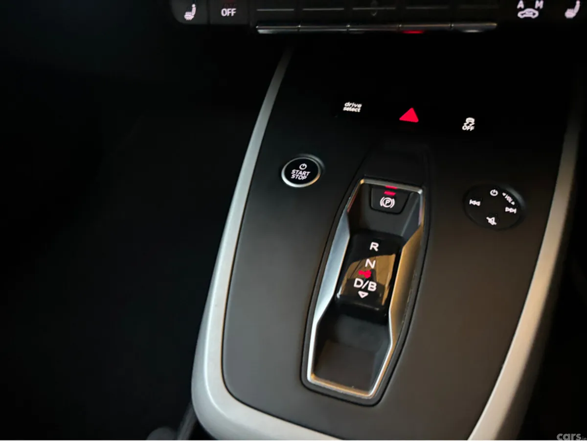 Audi Q4 e-tron SUV, Electric, 2023, Grey