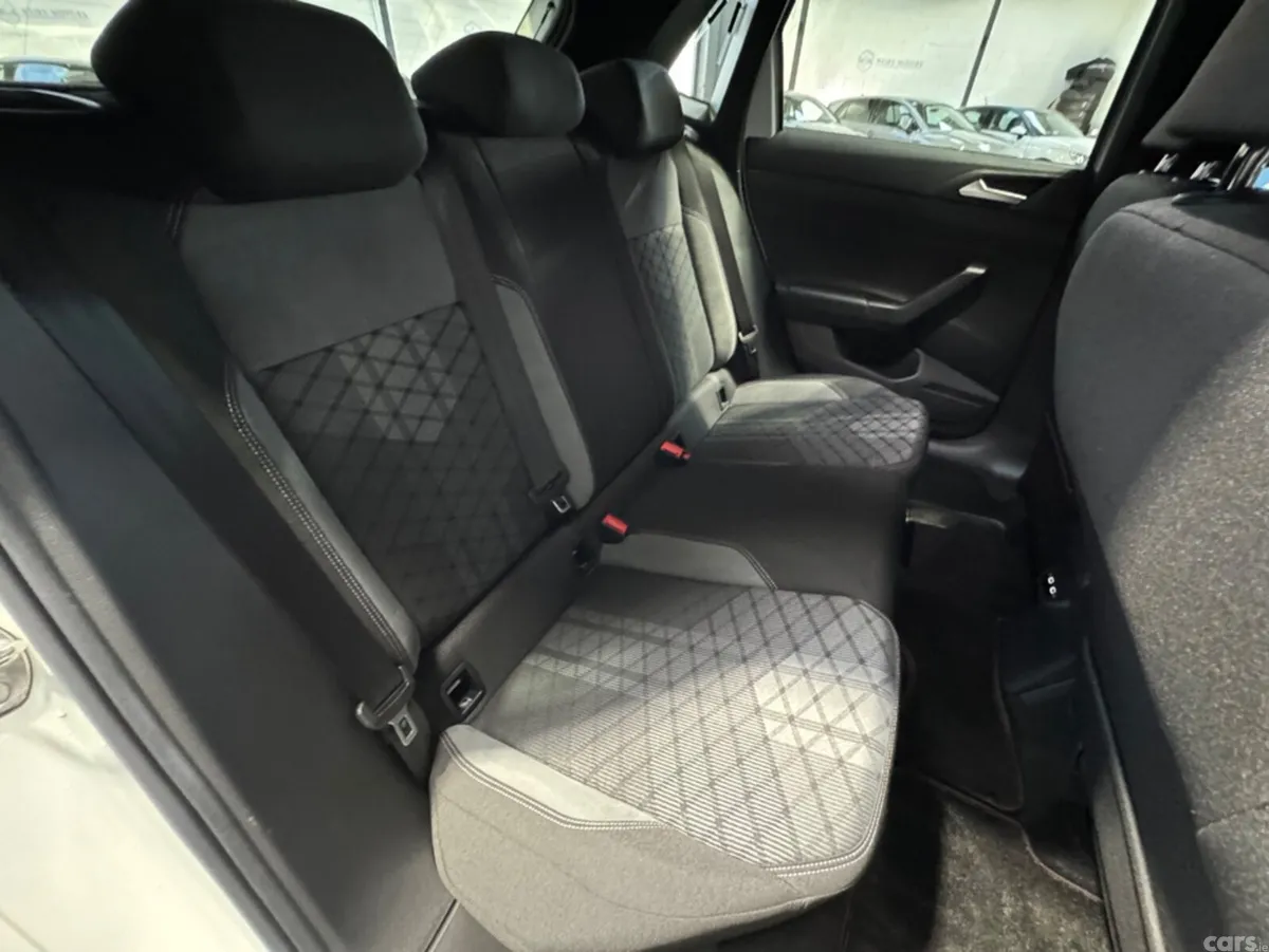 Volkswagen Polo Hatchback, Petrol, 2022, White