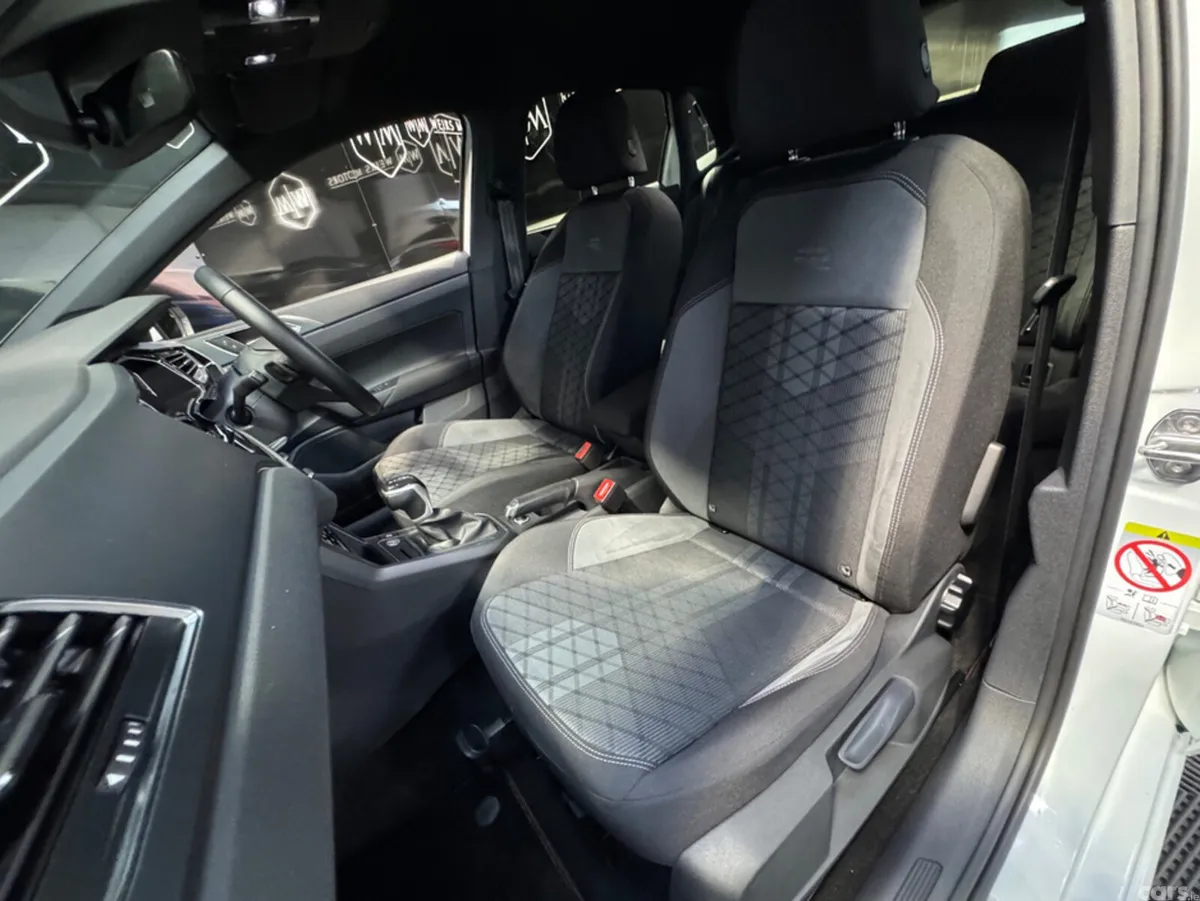 Volkswagen Polo Hatchback, Petrol, 2022, White