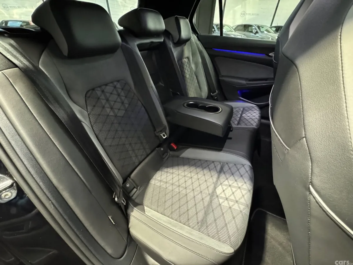 Volkswagen Golf Hatchback, Petrol, 2022, Black