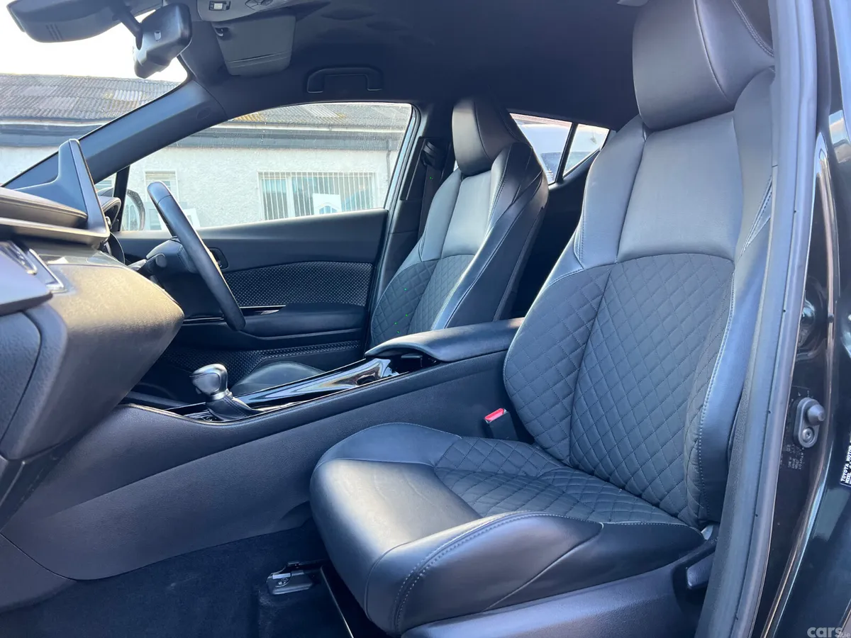 Toyota C-HR Coupe, Petrol Hybrid, 2020, Black