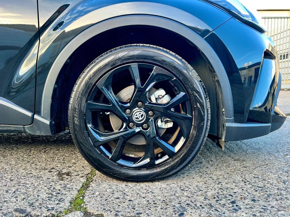 Toyota C-HR Coupe, Petrol Hybrid, 2020, Black