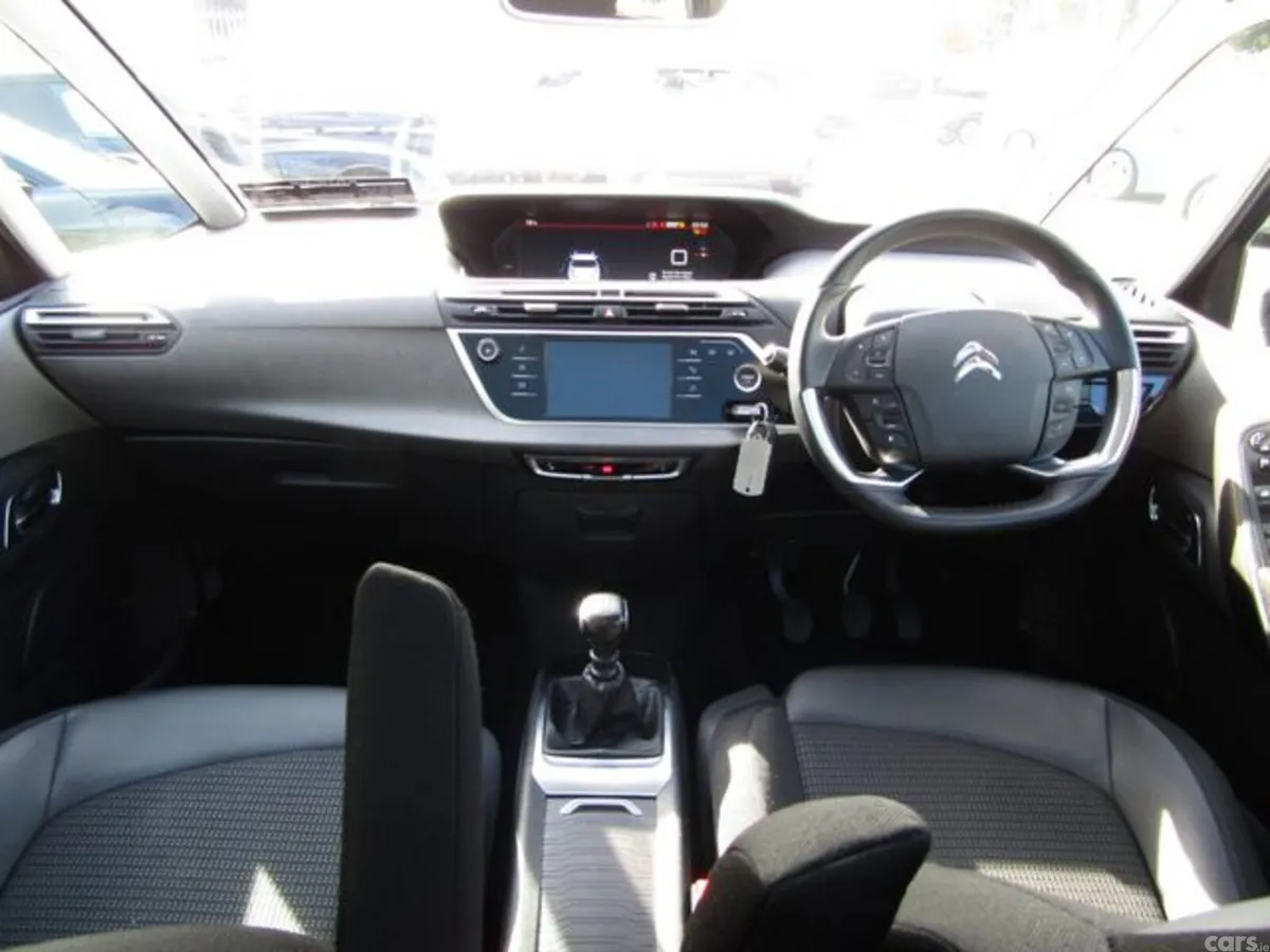 Citroen C4 Spacetourer MPV, Diesel, 2022, Blue