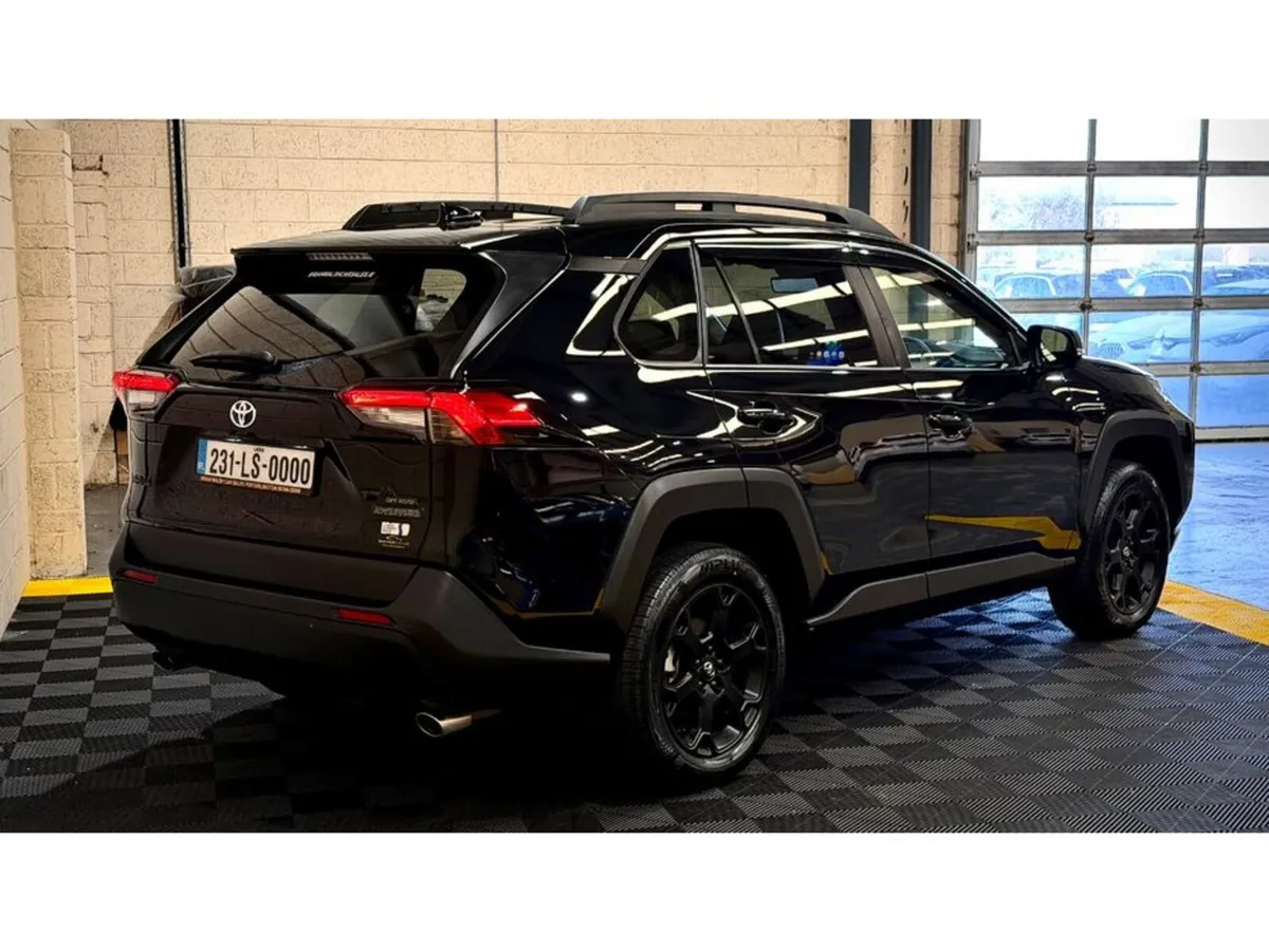Toyota RAV4 SUV, Petrol Hybrid, 2023, Black
