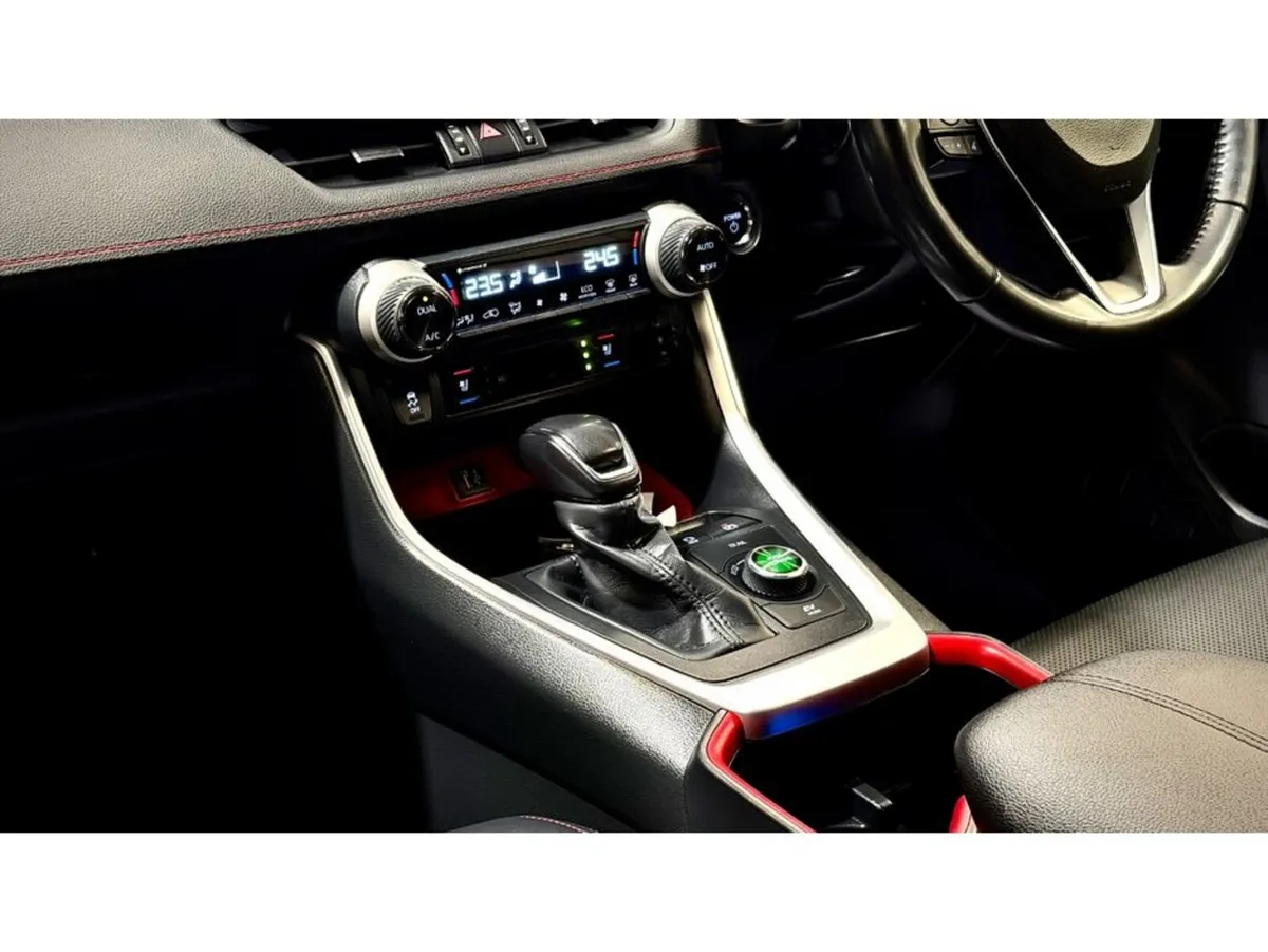 Toyota RAV4 SUV, Petrol Hybrid, 2023, Black