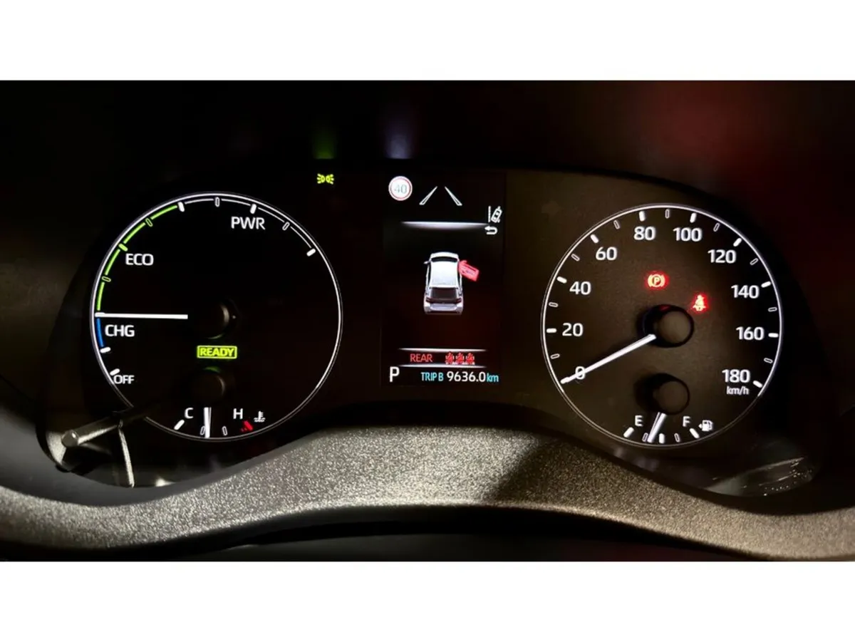 Toyota Yaris Hatchback, Petrol Hybrid, 2022, Grey