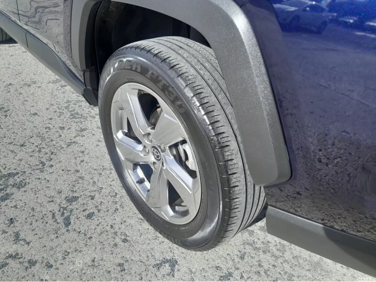 Toyota RAV4 SUV, Petrol Hybrid, 2021, Blue
