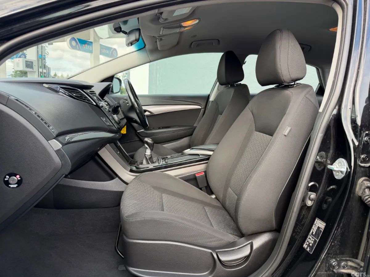 Hyundai i40 Saloon, Diesel, 2015, Black
