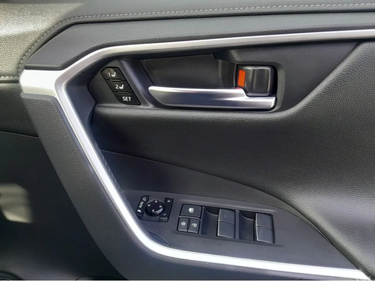 Toyota RAV4 SUV, Petrol Hybrid, 2021, Blue
