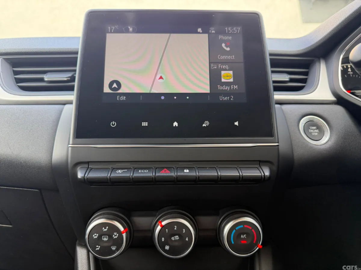 Renault Captur MPV, Petrol, 2022, Red