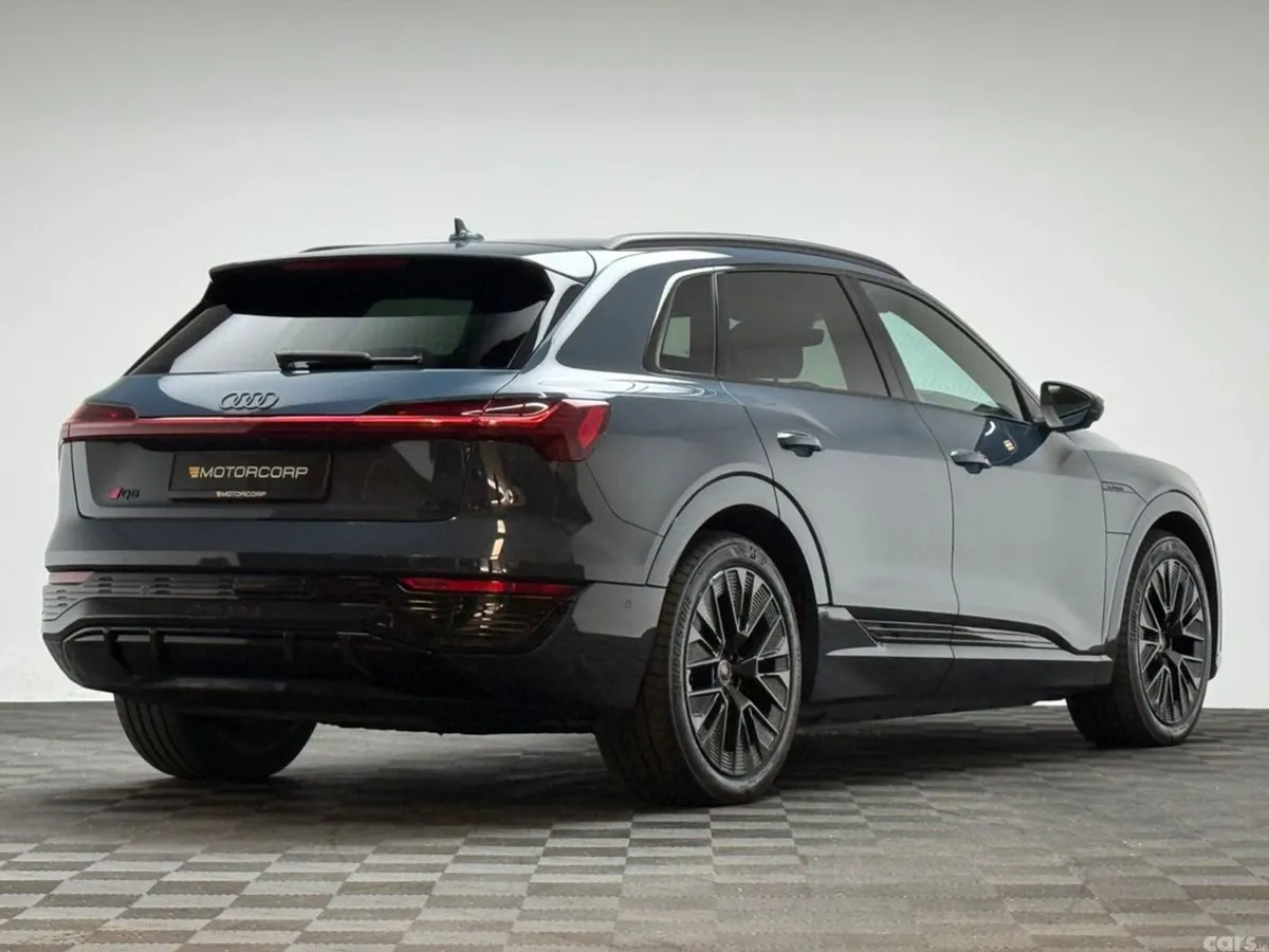 Audi Q8 e-tron SUV, Electric, 2024, Blue