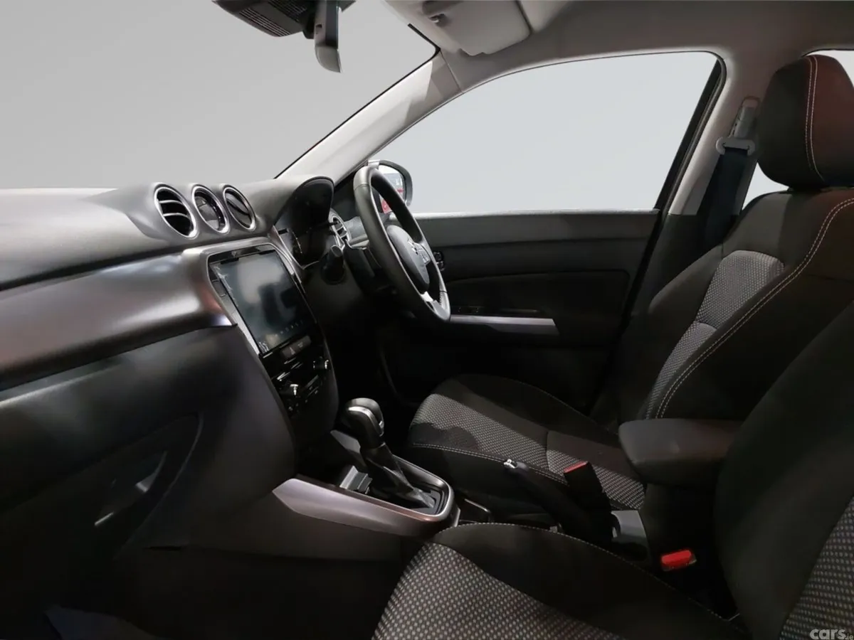 Suzuki Vitara SUV, Petrol Hybrid, 2026, Black