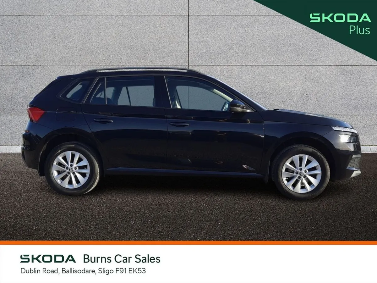 Skoda Kamiq Hatchback, Petrol, 2023, Black