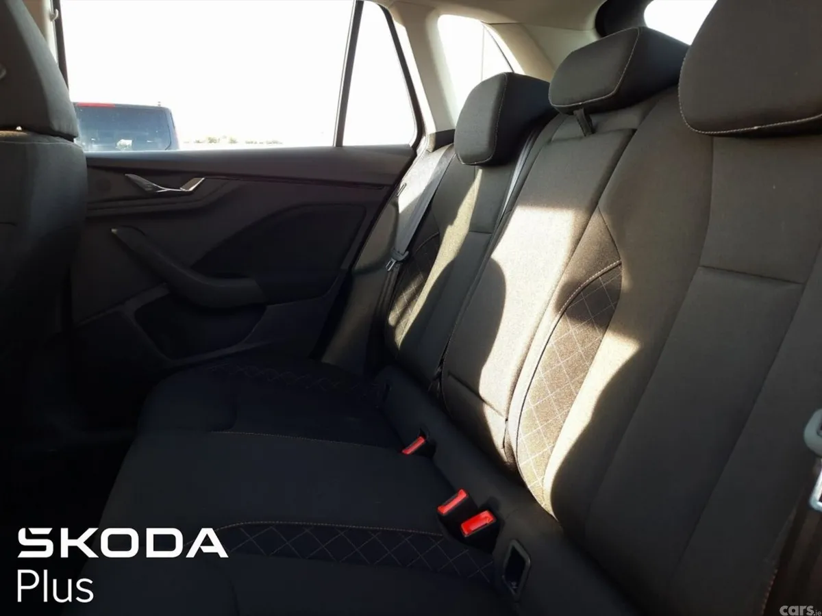 Skoda Kamiq Hatchback, Petrol, 2023, Black