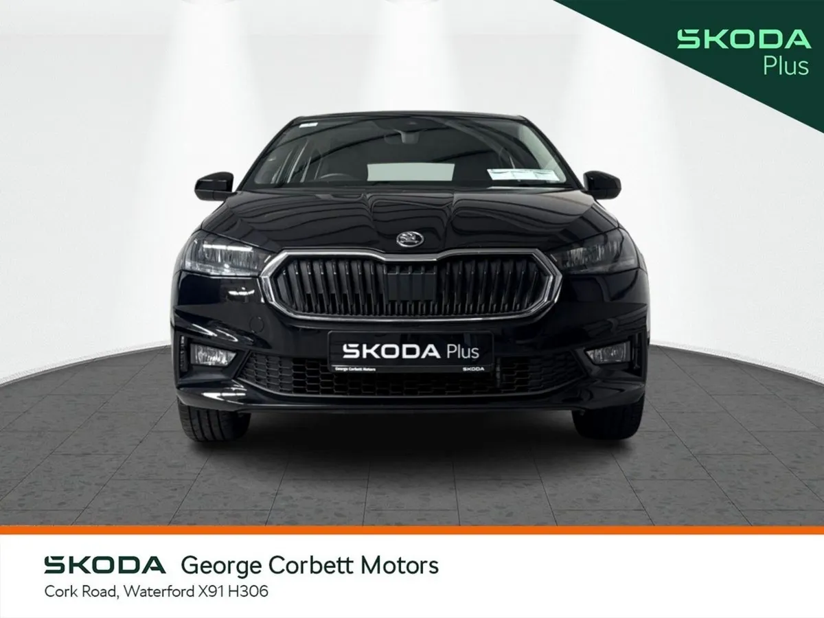 Skoda Fabia Hatchback, Petrol, 2023, Black