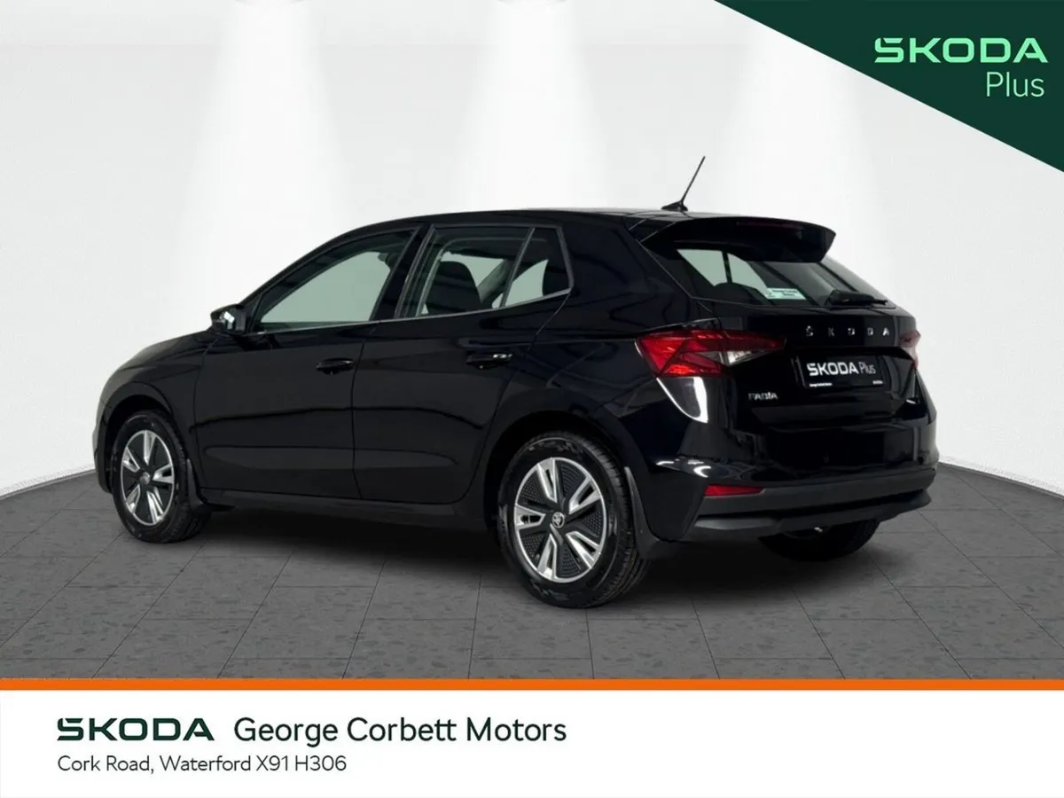 Skoda Fabia Hatchback, Petrol, 2023, Black