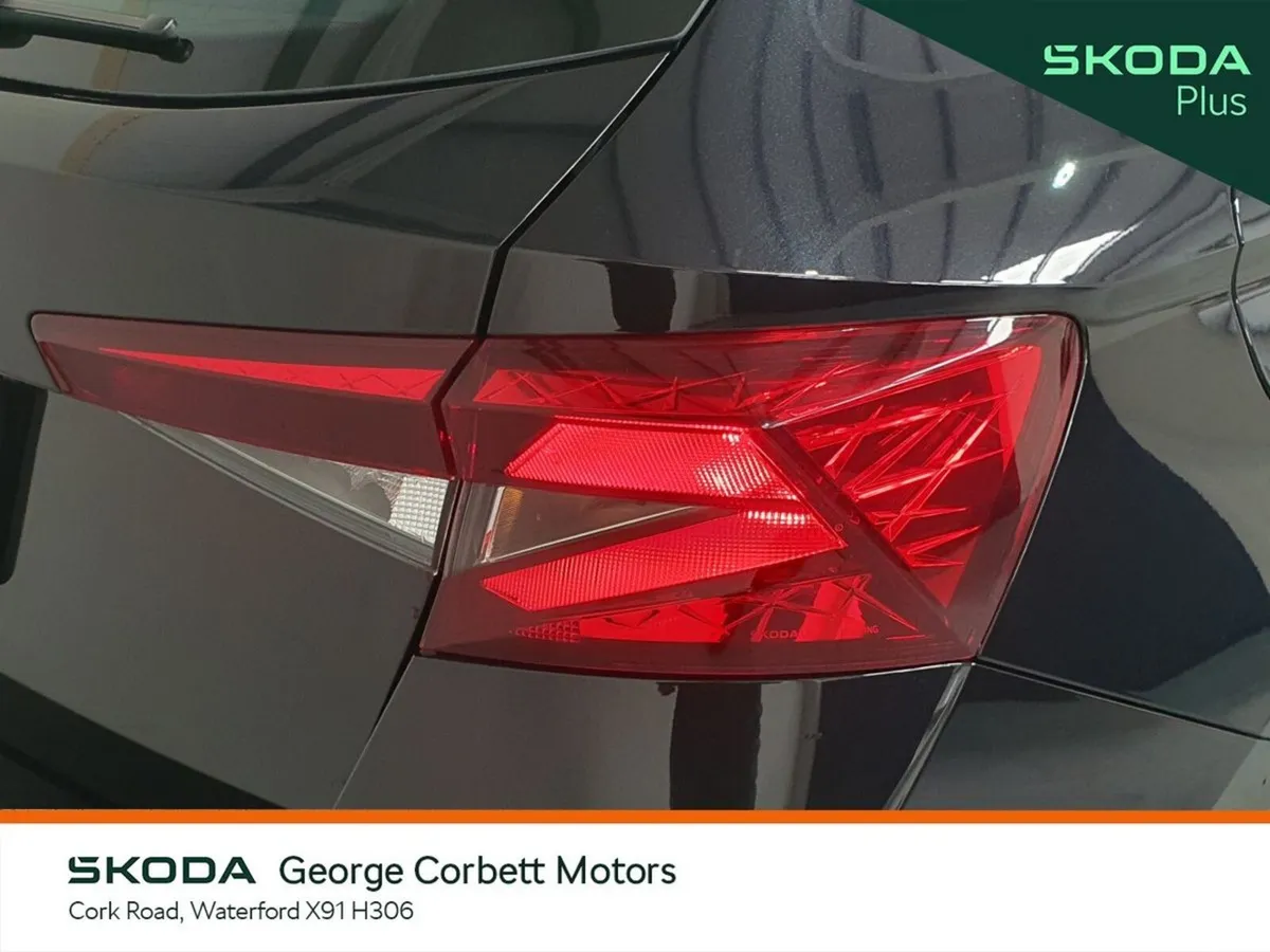 Skoda Fabia Hatchback, Petrol, 2023, Black