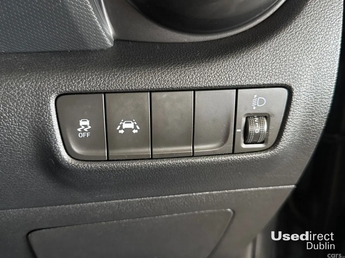 Hyundai KONA MPV, Petrol, 2020, Grey