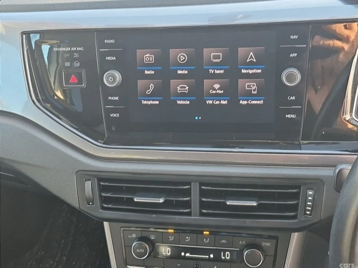 Volkswagen Polo Hatchback, Petrol, 2019, White