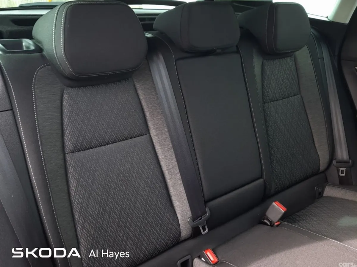 Skoda Karoq SUV, Diesel, 2022, Blue