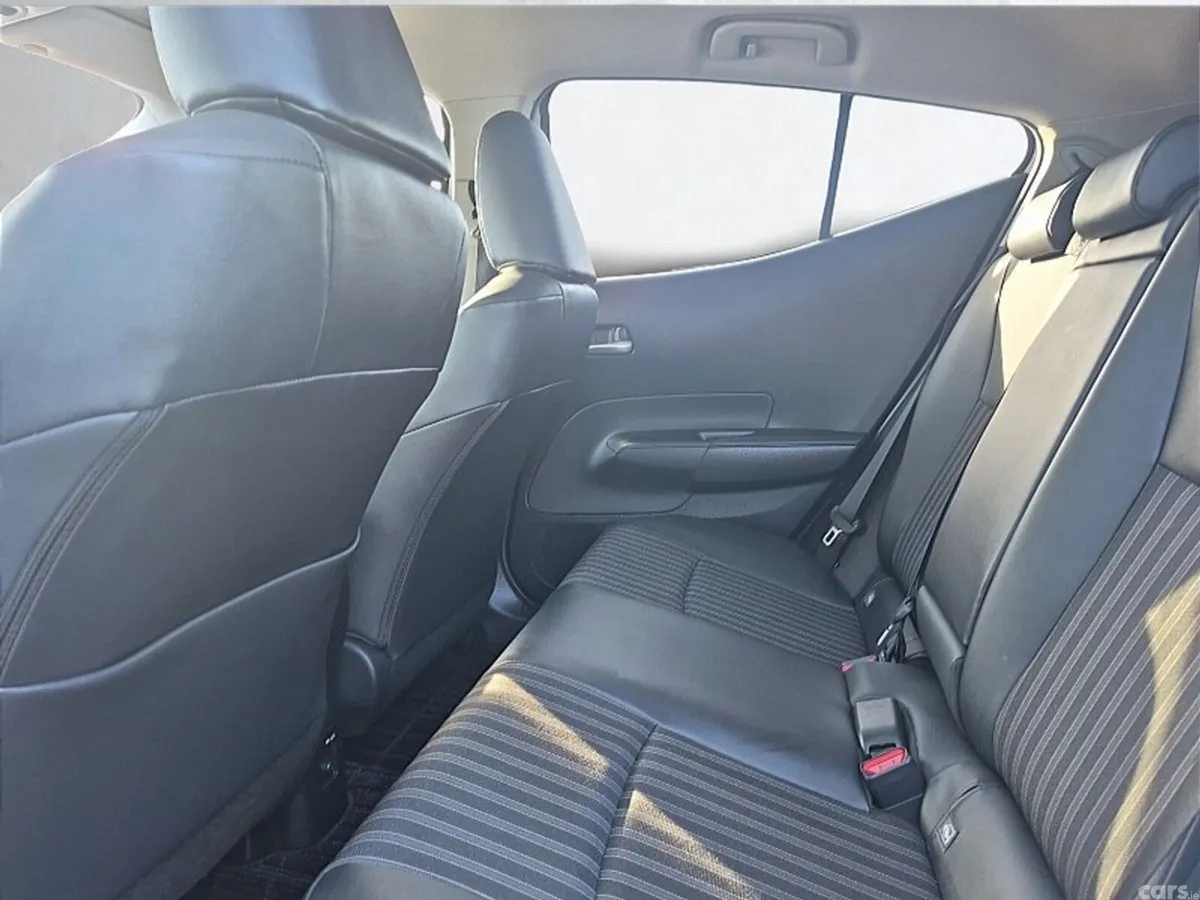 Toyota Aqua Hatchback, Petrol Hybrid, 2023, White