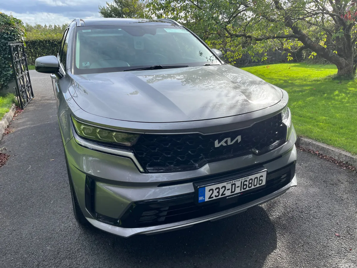 Kia Sorento SUV, Diesel, 2023, Grey