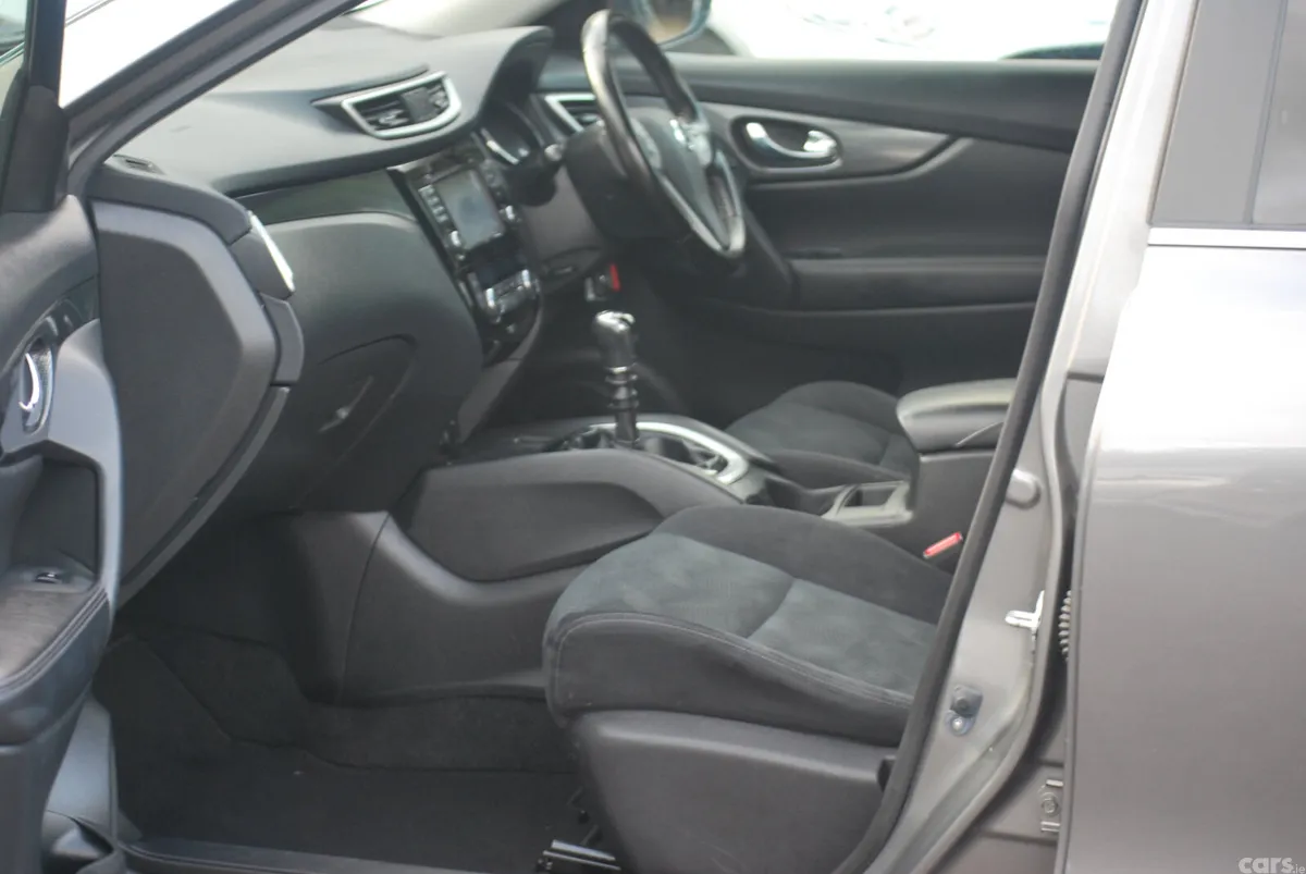 Nissan X-Trail SUV, Diesel, 2017, Grey