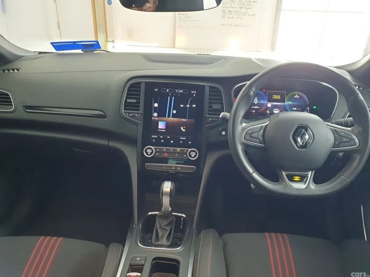 Renault Megane Hatchback, Petrol Plug-in Hybrid, 2022, Grey