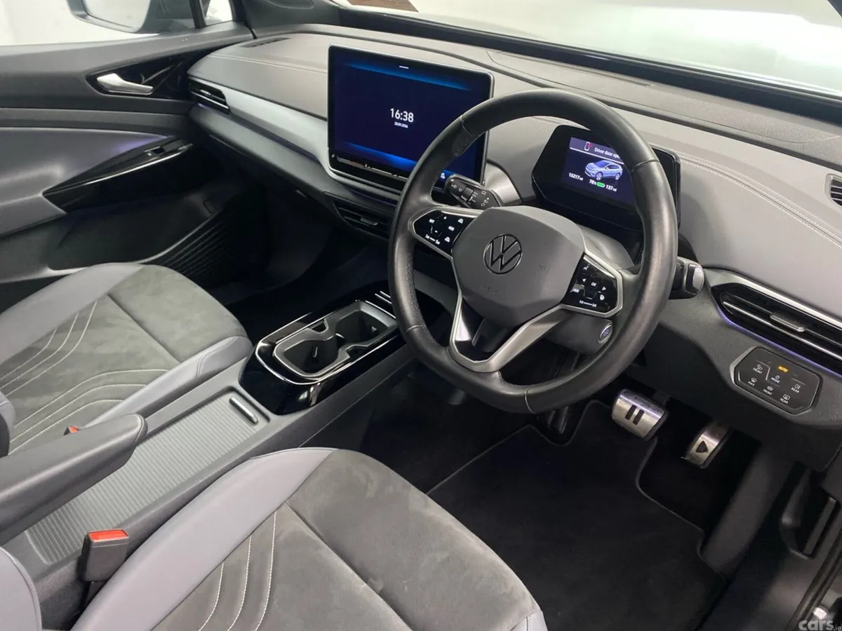 Volkswagen ID.4 SUV, Electric, 2025, Black
