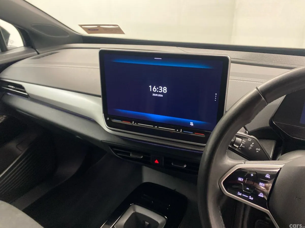 Volkswagen ID.4 SUV, Electric, 2025, Black
