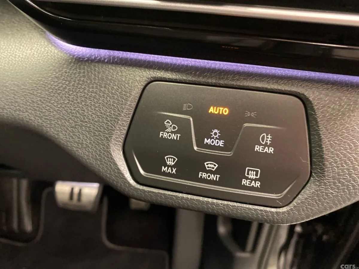 Volkswagen ID.4 SUV, Electric, 2025, Black
