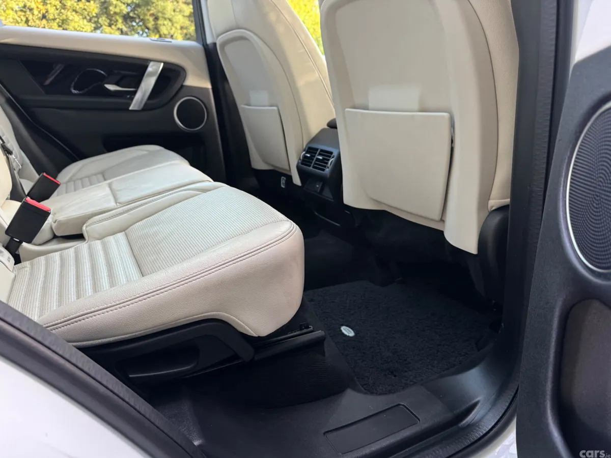 Land Rover Discovery Sport SUV, Diesel, 2020, White