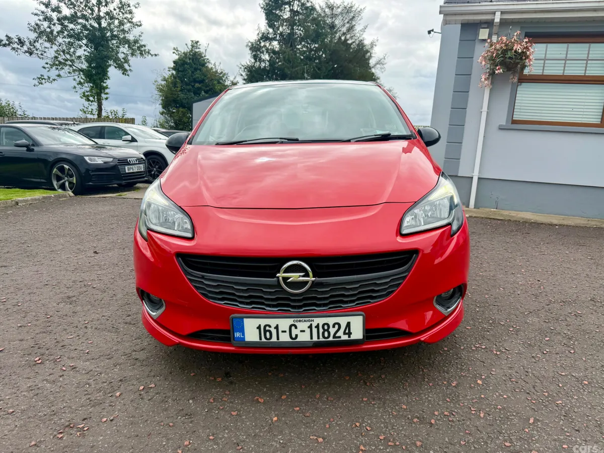 Opel Corsa Hatchback, Petrol, 2016, Red
