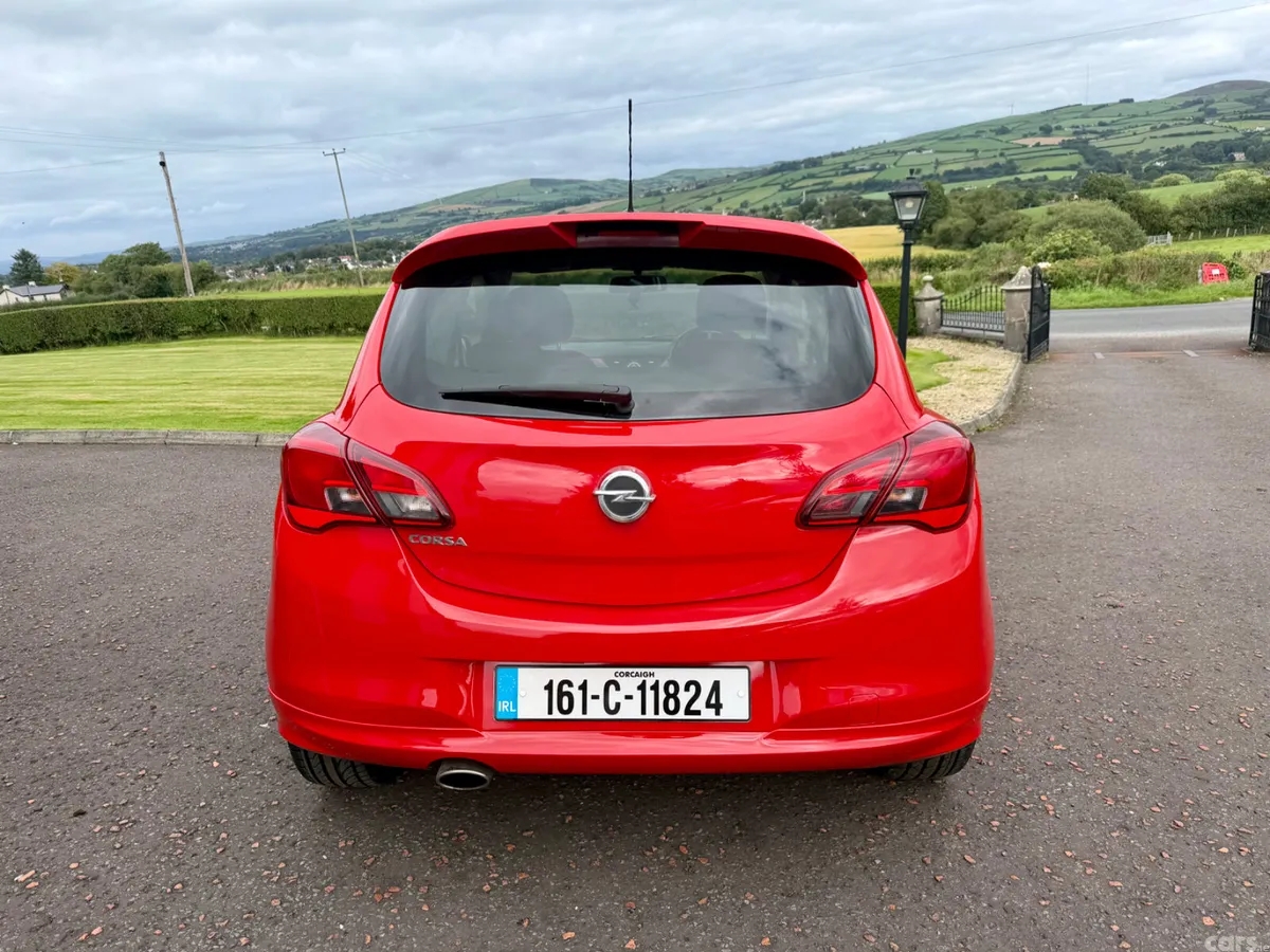 Opel Corsa Hatchback, Petrol, 2016, Red