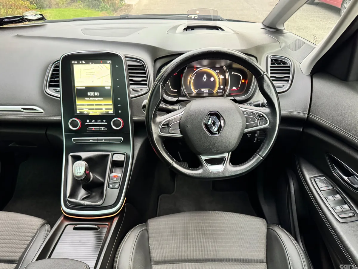 Renault Scenic MPV, Diesel, 2017, Brown