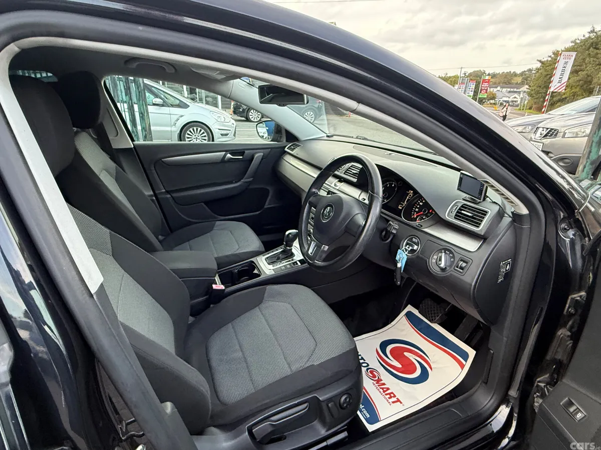 Volkswagen Passat Estate, Petrol, 2013, Black