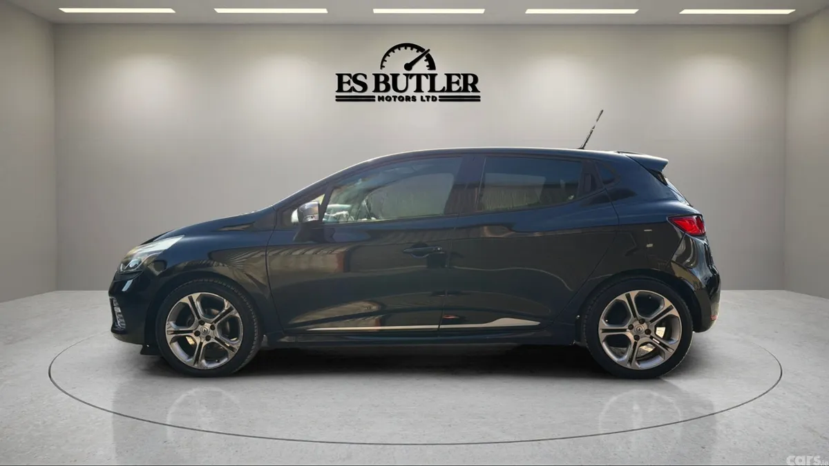 Renault Clio Hatchback, Petrol, 2015, Black