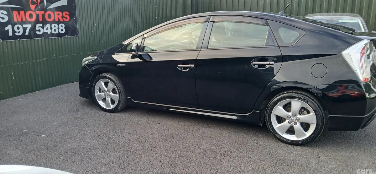 Toyota Prius Hatchback, Petrol Hybrid, 2015, Black