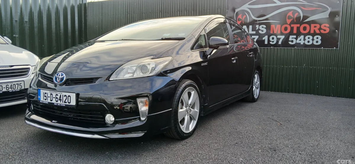 Toyota Prius Hatchback, Petrol Hybrid, 2015, Black