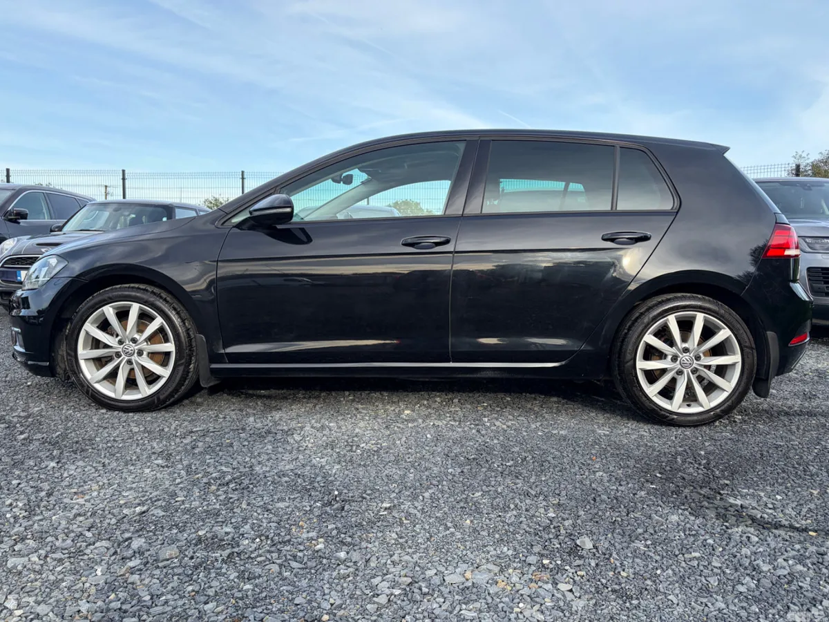 Volkswagen Golf Estate, Diesel, 2019, Black