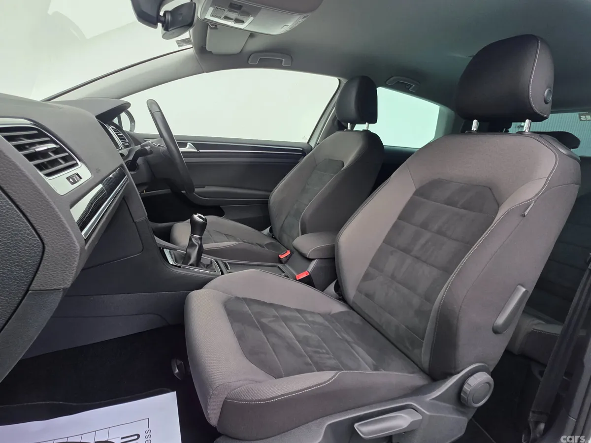 Volkswagen Golf Hatchback, Petrol, 2019, White