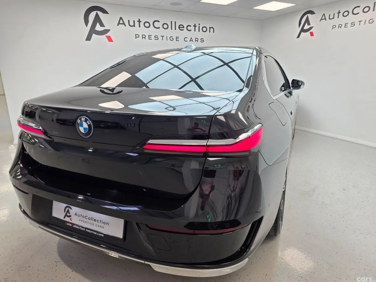 BMW 7-Series Saloon, Petrol Plug-in Hybrid, 2023, Black