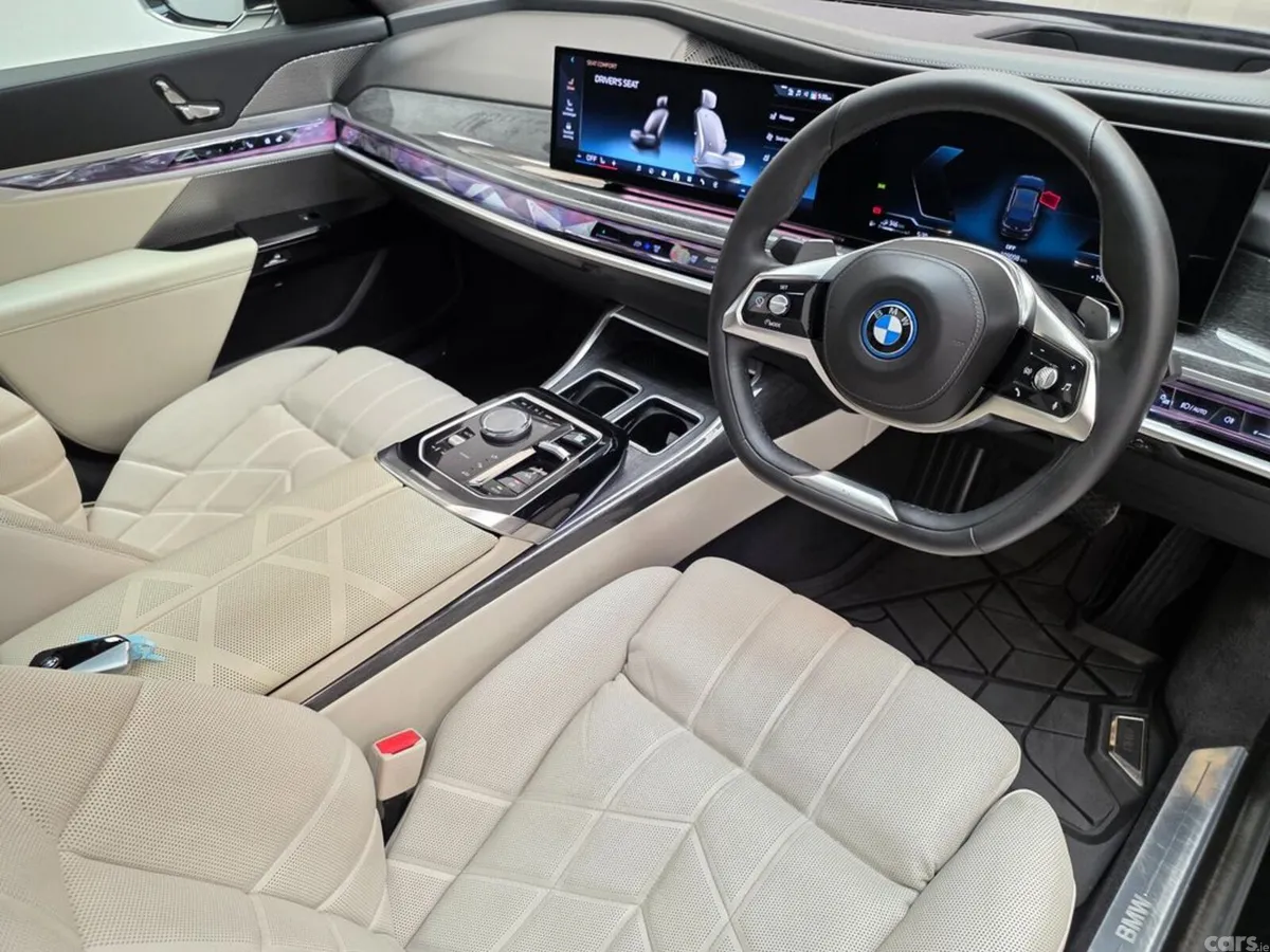 BMW 7-Series Saloon, Petrol Plug-in Hybrid, 2023, Black