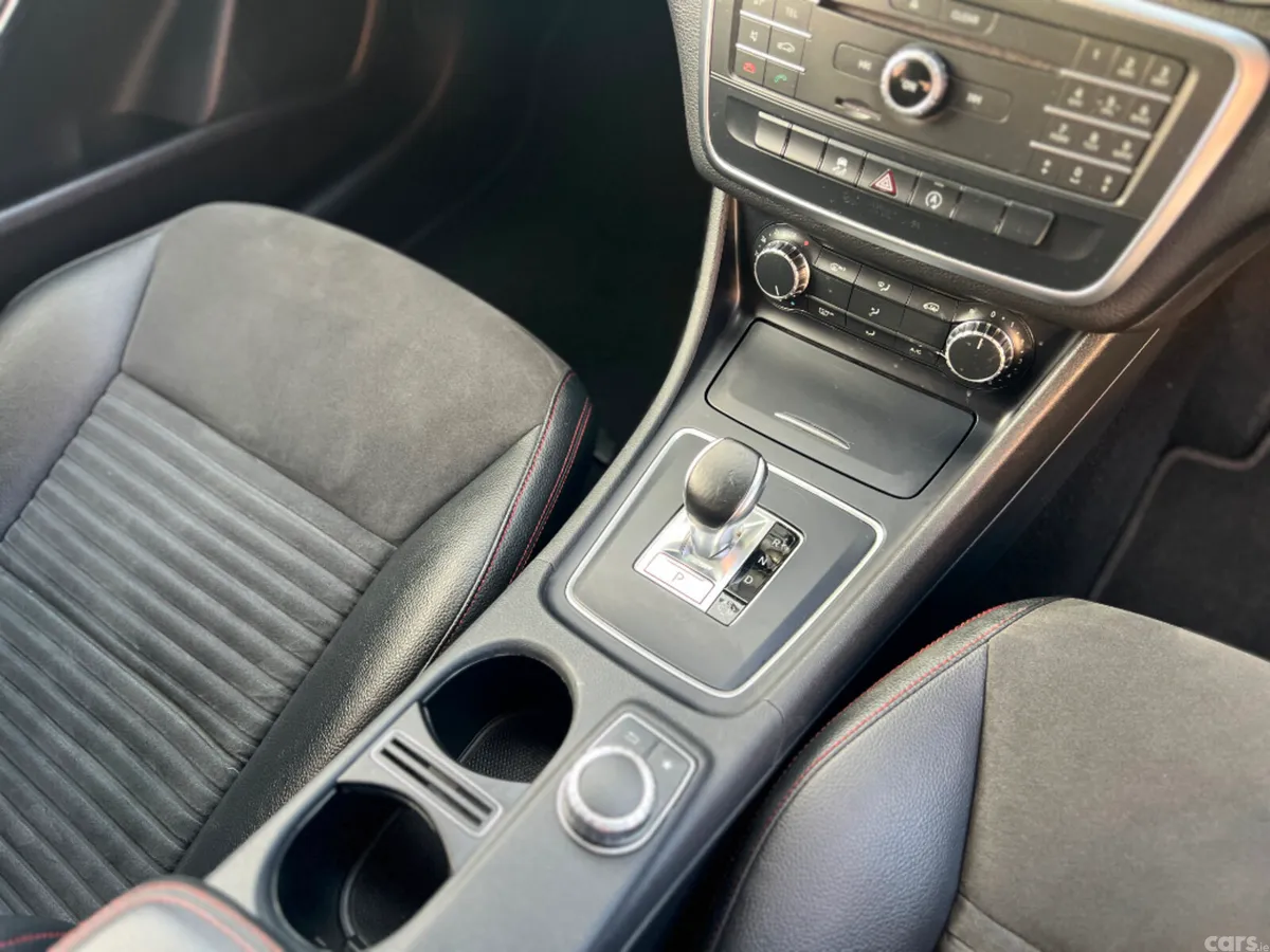 Mercedes-Benz CLA Saloon, Petrol, 2015, Black