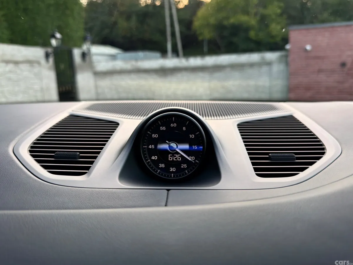 Porsche Cayenne SUV, Petrol Plug-in Hybrid, 2024, Blue