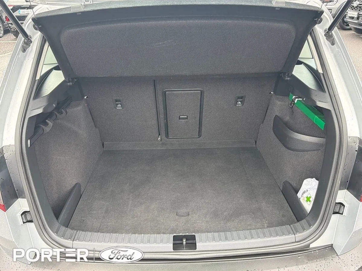 Skoda Karoq SUV, Diesel, 2020, Grey