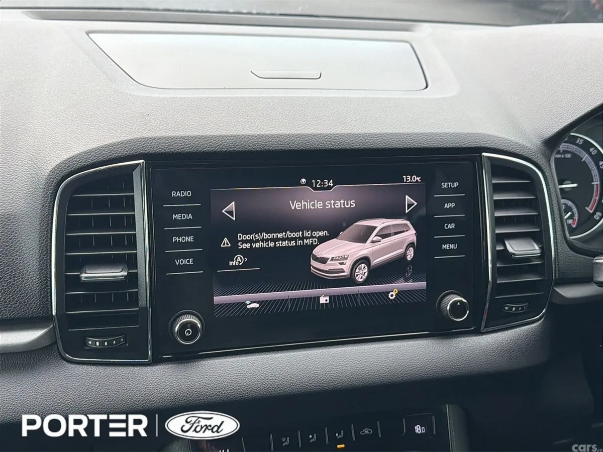 Skoda Karoq SUV, Diesel, 2020, Grey