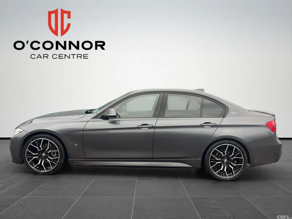 BMW 3-Series Saloon, Petrol Plug-in Hybrid, 2017, Grey