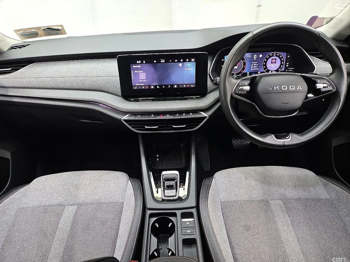 Skoda Octavia Saloon, Petrol, 2025, Grey